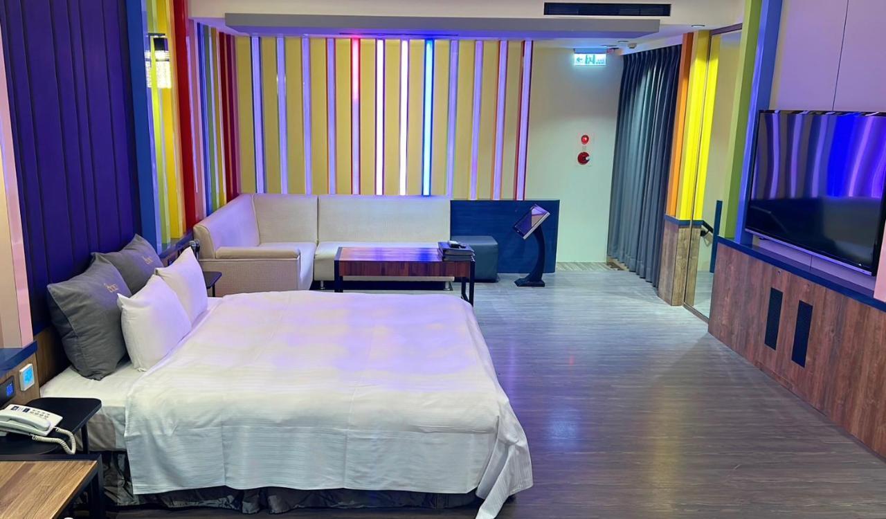 Soho Motel Taoyuan Eksteriør bilde