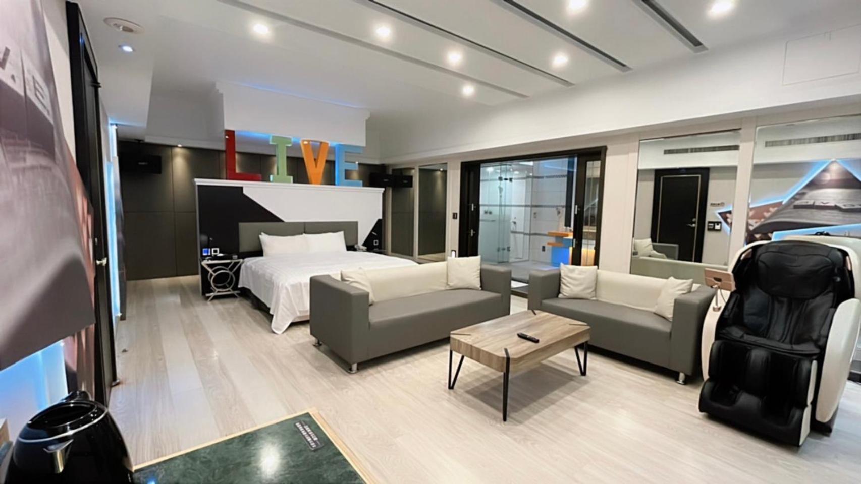 Soho Motel Taoyuan Eksteriør bilde