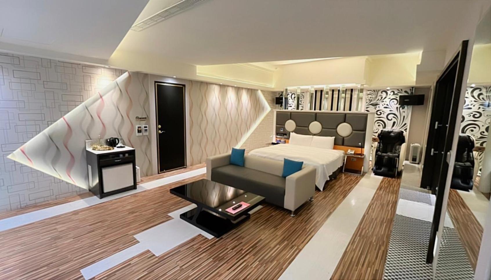 Soho Motel Taoyuan Eksteriør bilde