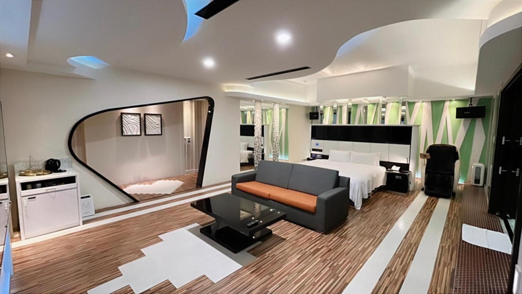Soho Motel Taoyuan Eksteriør bilde